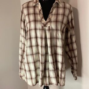 Ryan Michael women’s pullover top